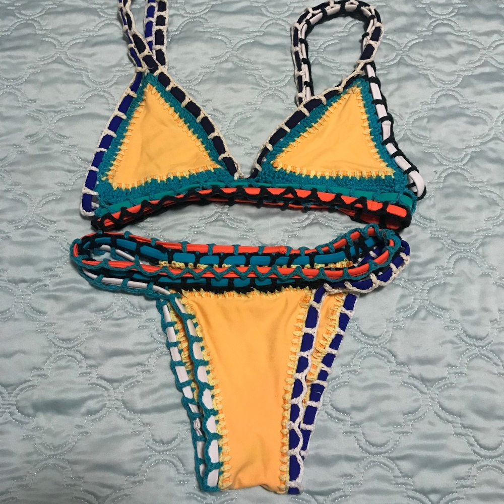 Bathing Suit Set (size small)